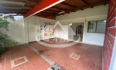 CASA EN VENTA BARRIO PASATIEMPO |9388