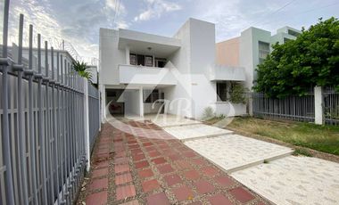 CASA EN VENTA BARRIO PASATIEMPO |9388