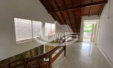 CASA EN VENTA BARRIO PASATIEMPO |9388
