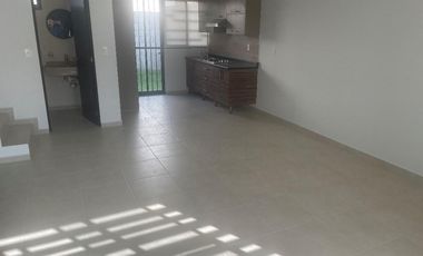 Cabo Metropolitano casa en renta con casa club