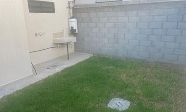 Cabo Metropolitano casa en renta con casa club