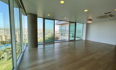 Renta departamento en Zona Dorada con una vista espectacular al Campo de Golf