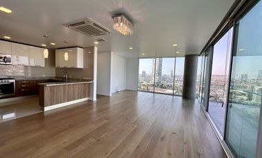 Renta departamento en Zona Dorada con una vista espectacular al Campo de Golf