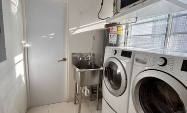 Renta departamento en Zona Dorada con una vista espectacular al Campo de Golf