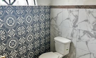 UBICADISIMO LOCAL COMERCIAL EN ESQUINA, VIV.  DE LA LOMA. A 1 CUADRA D GUSTAVO B