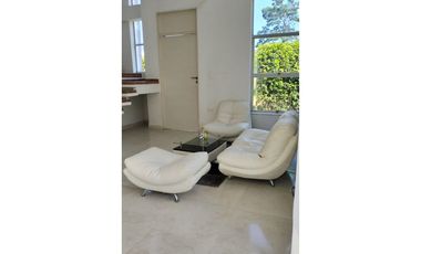 CASA EN VENTA EN MONTERA