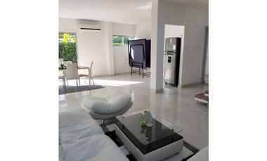 CASA EN VENTA EN MONTERA