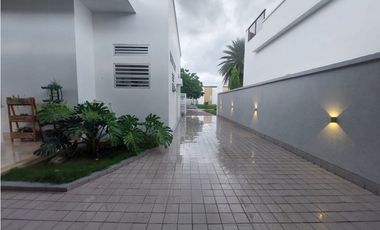 Casa en venta en conjunto cerrado en Montería