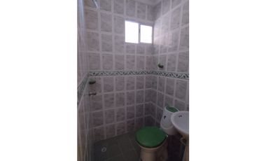 CASA EN VENTA EN EL B/ BUENAVISTA EN MONTERA