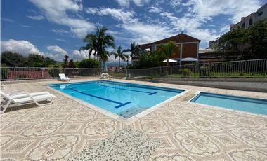 VENTA - CASA SAN MATEO 2PISOS 3HB 3BÑ 1PP 125M2 - FUSAGASUGA CUND