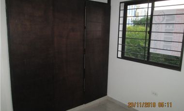 APARTAMENTO EN VENTA EN LA MARGEN IZQUIERDA EN MONTERA