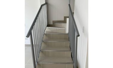 CASA EN VENTA EN CONJUNTO CERRADO MARGEN IZQUIERDA DE MONTERIA