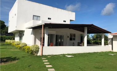 CASA CAMPESTRE EN VENTA CERCA A MONTERIA CORDOBA