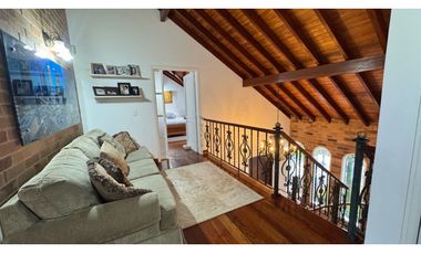 Casa para la venta en unidad cerrada en el el retiro sector penpenado