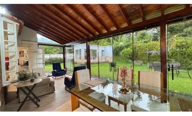 Casa para la venta en unidad cerrada en el el retiro sector penpenado