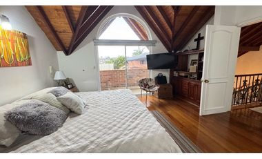 Casa para la venta en unidad cerrada en el el retiro sector penpenado