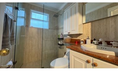 Casa para la venta en unidad cerrada en el el retiro sector penpenado