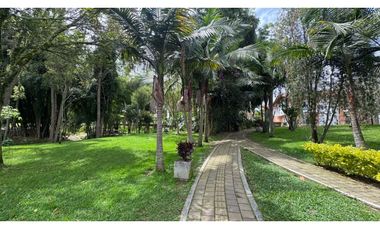 Hermosa casa en venta para estrenar en jardines de la pradera