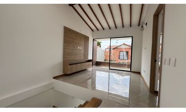 Hermosa casa en venta para estrenar en jardines de la pradera