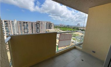 Luminoso apartamento en arriendo en Altos de Riomar