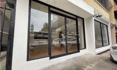 ALQUILER LOCAL COMERCIAL OBARRIO 190MTRS + MEZZANINE 90MTRS EV