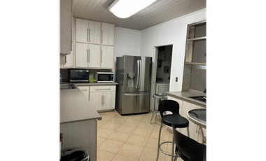 VENTA CASA AMOBLADA ANCON EV