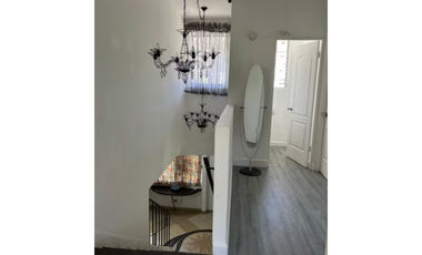 VENTA CASA AMOBLADA ANCON EV