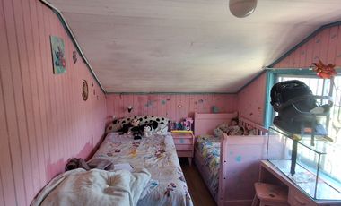 AMPLIA Y CÓMODA CASA A PASOS DE LA PLAYA. VISTA AL MAR