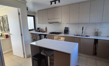 SEMI NUEVA EN CONDOMINIO BELO HORIZONTE