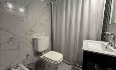 Gran Chalet con cochera en Cordoba esq. Falucho