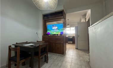 Gran Chalet con cochera en Cordoba esq. Falucho