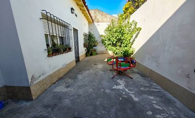 Alquiler casa Morón. 3 ambientes