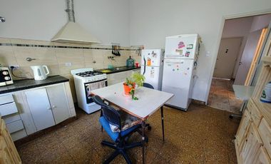 Alquiler casa Morón. 3 ambientes
