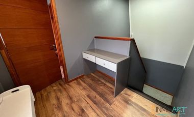 Oficina en Arriendo en Segundo piso of 2