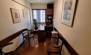 Oficina en Venta en Encomenderos / metro Tobalaba