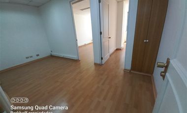 Oficina en Venta en Av. Apoquindo 5500
