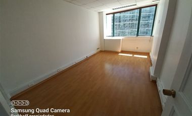 Oficina en Venta en Av. Apoquindo 5500