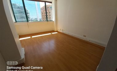 Oficina en Venta en Av. Apoquindo 5500