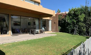 Casa en Arriendo en Condominio Los Bravos