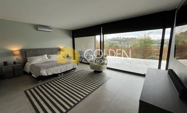 Casa en Venta en Valle Escondido / Lo Barnechea