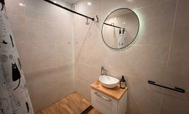 VENTA PH 2 AMB. RECICLADO EN LA PERLA APTO CREDITO