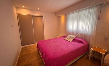 VENTA PH 2 AMB. RECICLADO EN LA PERLA APTO CREDITO