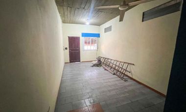 CASA 2 AMBIENTES CON LOCALES EN VENTA EZEIZA