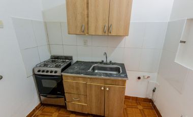 Venta 2 PH independientes en lote propio. Pompeya.