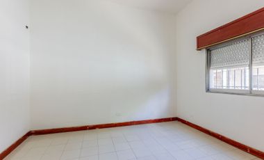 Venta 2 PH independientes en lote propio. Pompeya.