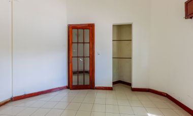 Venta 2 PH independientes en lote propio. Pompeya.