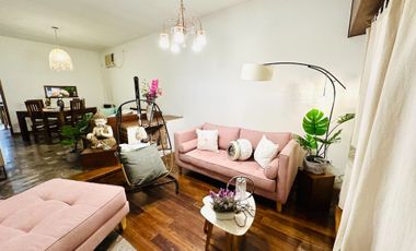 CASA EN VENTA 4 AMBIENTES  PERMUTA