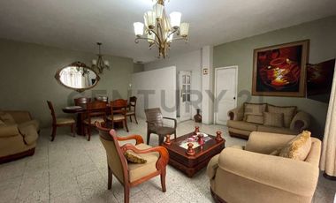 Casa en venta  en Ciudadela IETEL, norte de Guayaquil