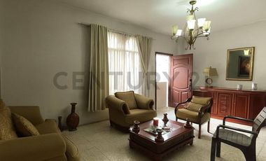 Casa en venta  en Ciudadela IETEL, norte de Guayaquil