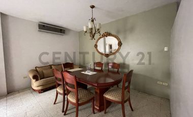 Casa en venta  en Ciudadela IETEL, norte de Guayaquil